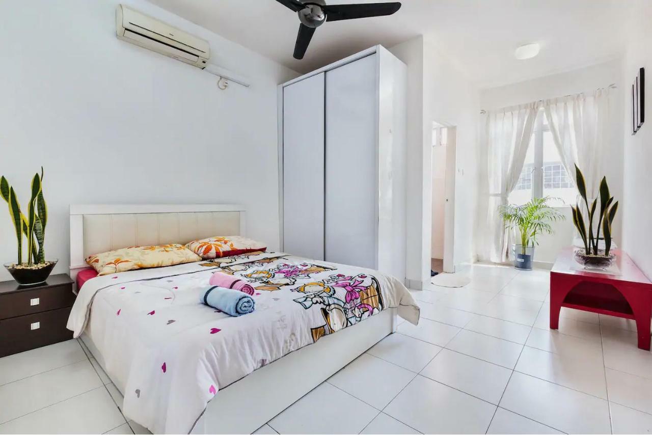 Best Walkable Location ** Desa Tebrau Johor Bahru Exterior photo